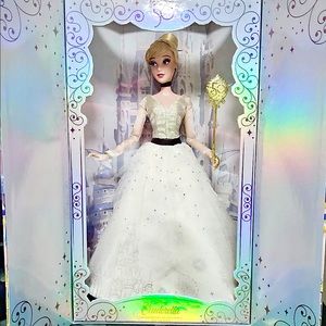 CINDERELLA 50th Anniversary Limited Edition DOLL 17” 2021 NEW!! Sold out